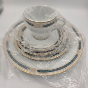 Gorham Fine China Regalia Court Teal 5 Piece Place Setting Vintage Style 188060